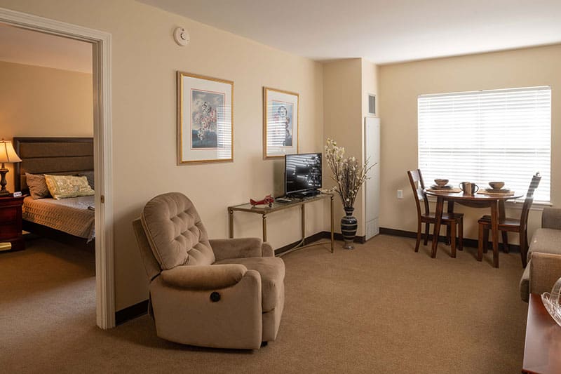 Charter Senior Living of Woodbridge Living Room
