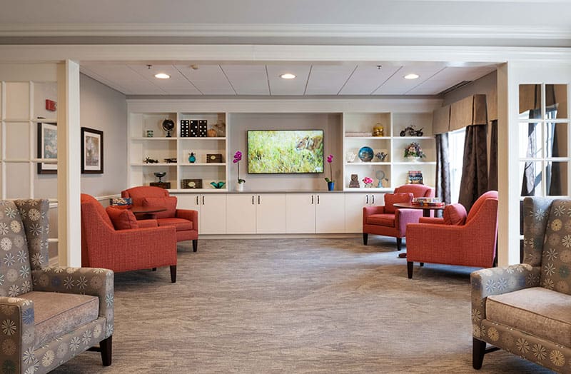 Charter Senior Living of Woodbridge common room